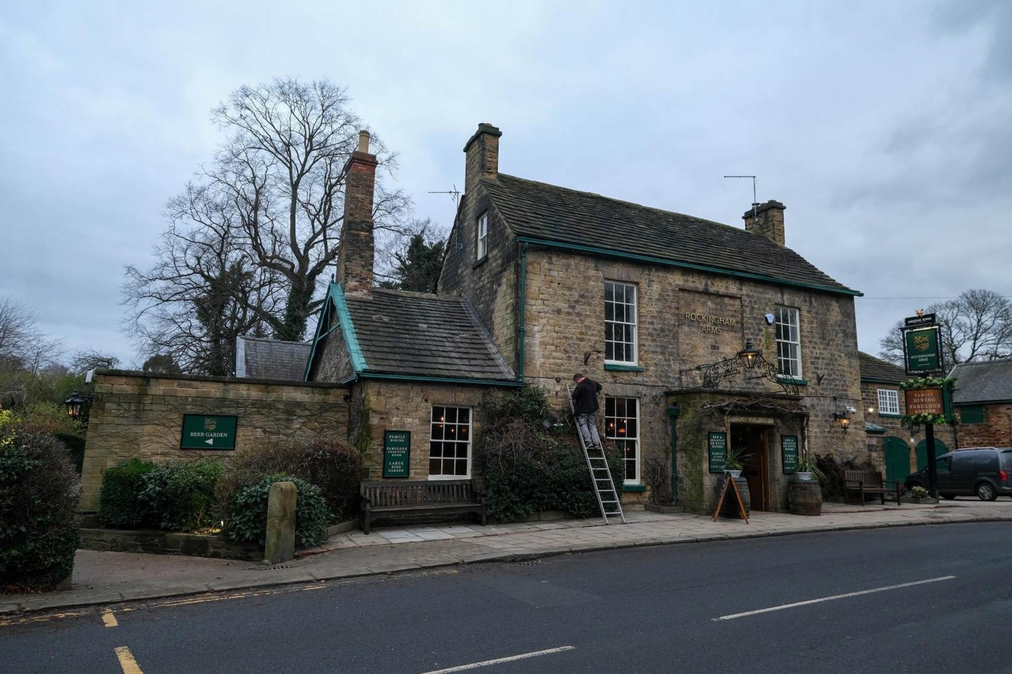 Rockingham Arms By Greene King Inns Wentworth  Ngoại thất bức ảnh